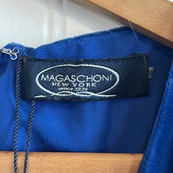 Magaschoni Blue Velvet Mini Dress size 10 NWT - Picture 5 of 12